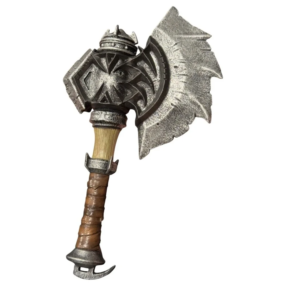 Warcraft: Axe of Durotan 1/6 Scale Collectible Weapon‎